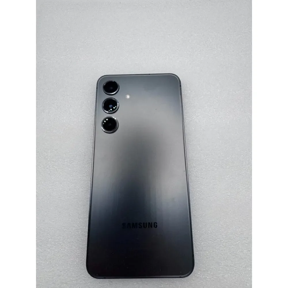 NEW - Samsung Galaxy S24 128GB S921U Fully Unlocked - Excellent condition